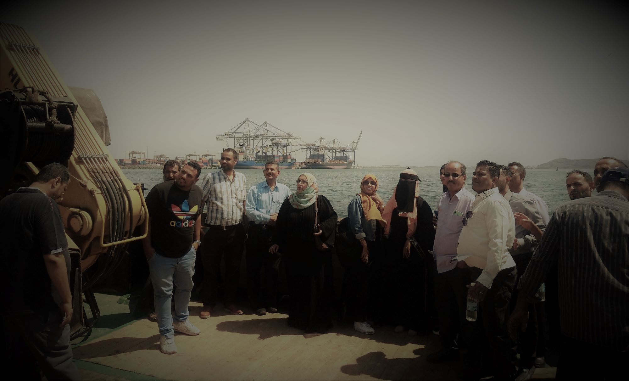 In a field visit to the Port of Aden, Judge / Afrah Baduwilan re-affirmed the port's ability to provide services to international shipping